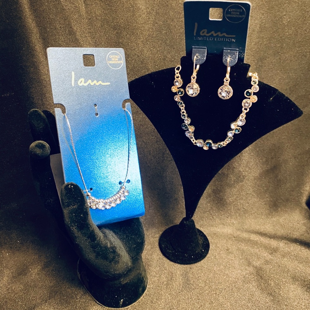 BNWT Limited Edition Swarvorski Jewelry Set - Picture 1 of 8